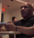 Mike Tyson Doesn’t Know How to Play Mike Tyson’s Punch Out